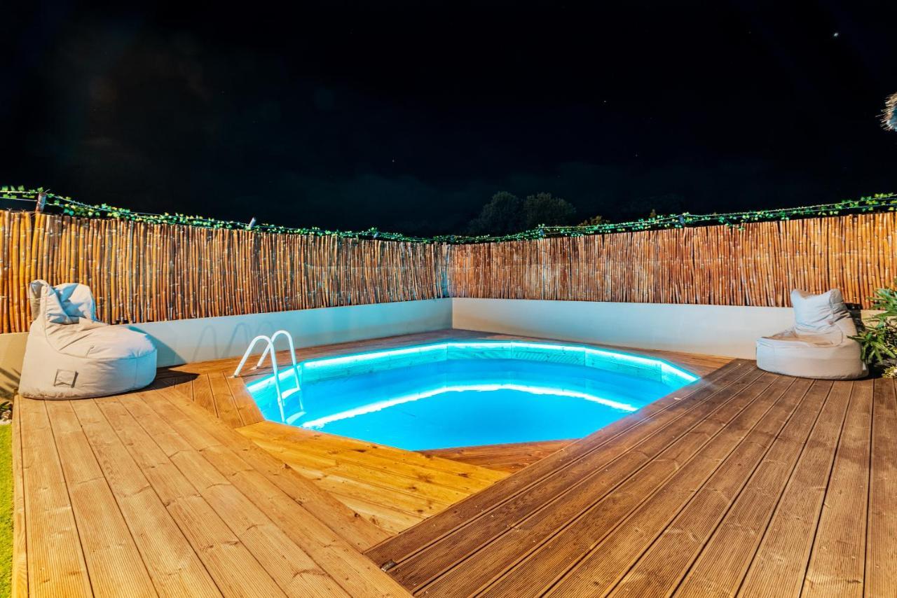 Modern House With Pool Near Beach Gazi Εξωτερικό φωτογραφία