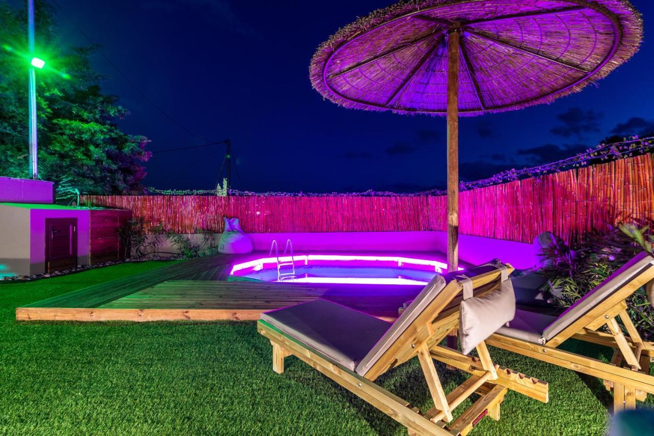 Modern House With Pool Near Beach Gazi Εξωτερικό φωτογραφία
