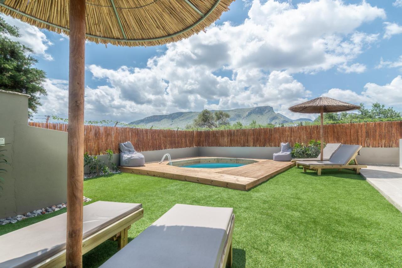 Modern House With Pool Near Beach Gazi Εξωτερικό φωτογραφία