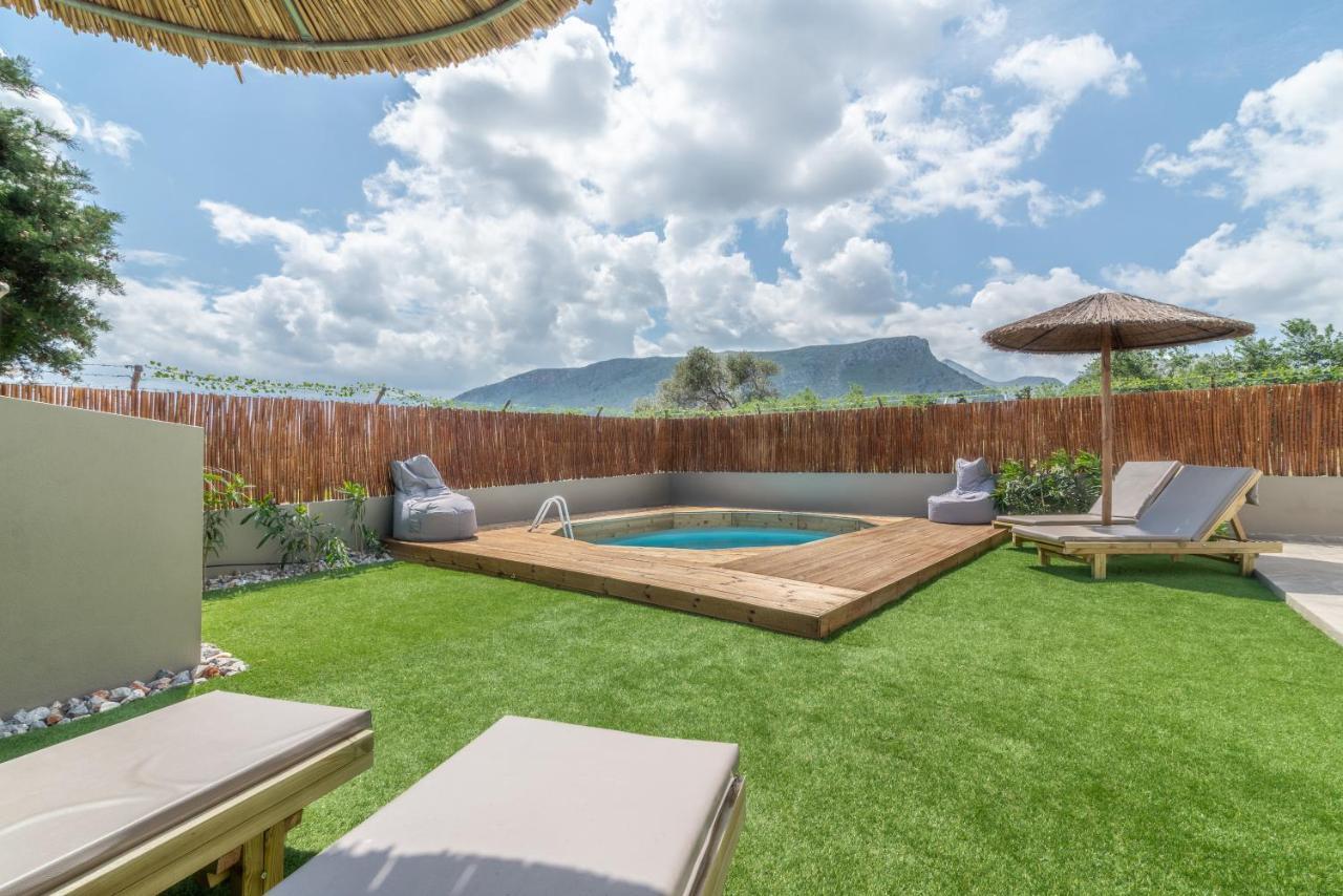 Modern House With Pool Near Beach Gazi Εξωτερικό φωτογραφία