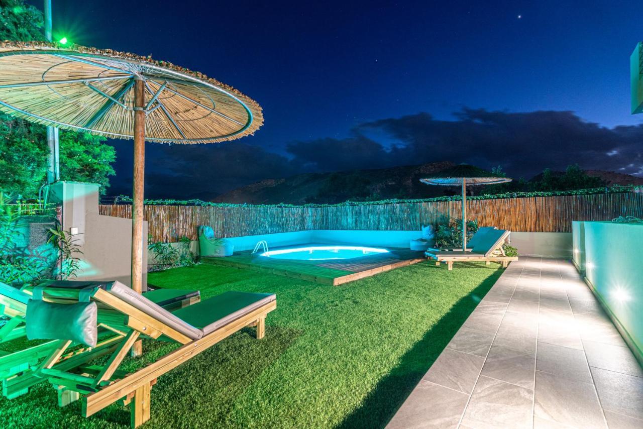 Modern House With Pool Near Beach Gazi Εξωτερικό φωτογραφία